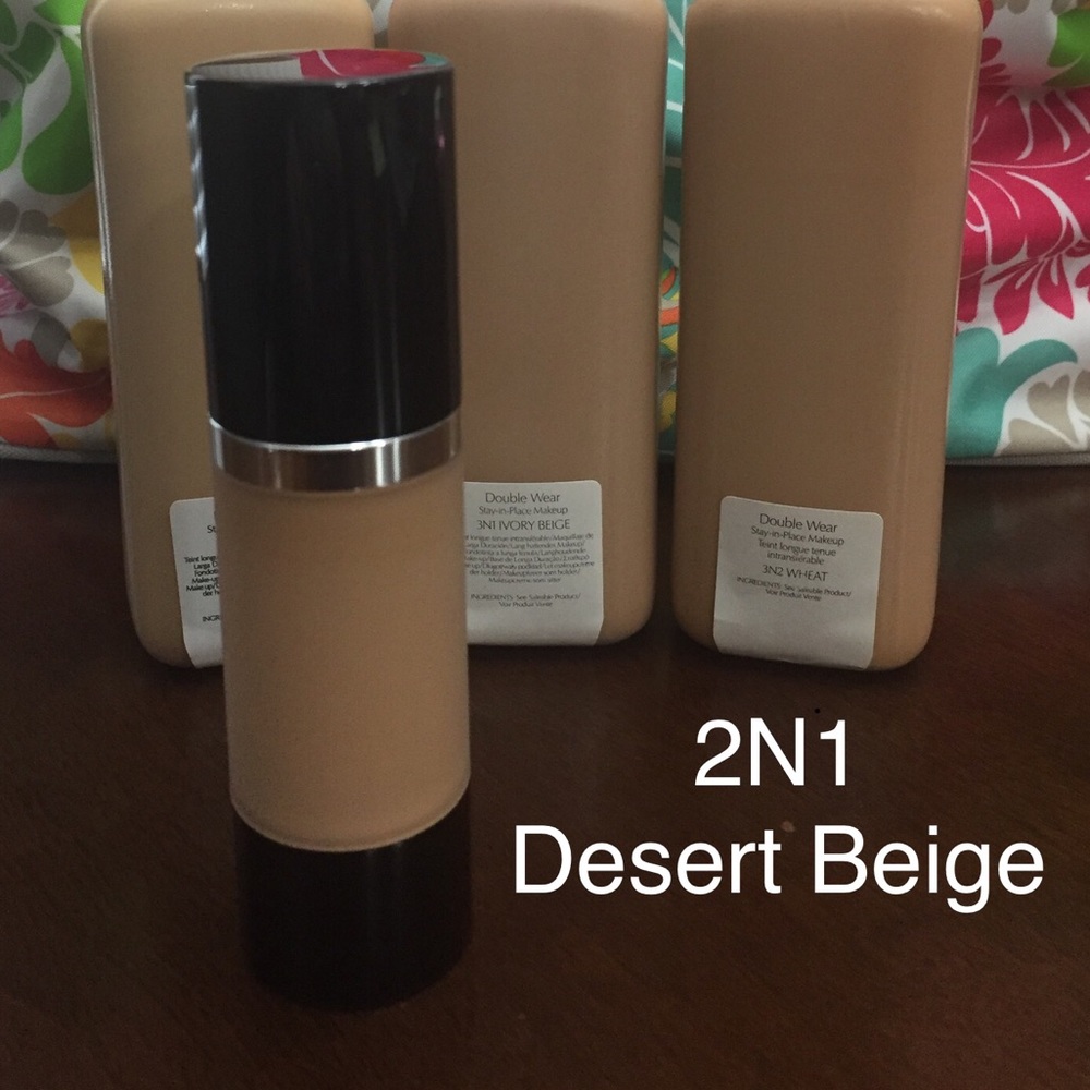 Estée Lauder Double Wear Desert Beige 1 oz w/pump